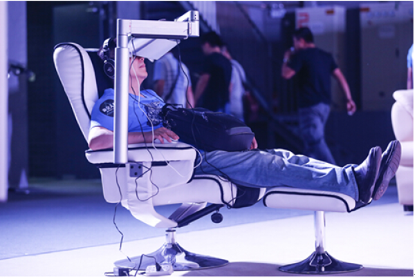 將3D影院搬回家！立體世界發(fā)布3DWORLD “非接觸頭部影院”