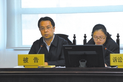 四中院開審第一案原告撤訴迅速離場