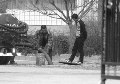 北京一醫(yī)院醫(yī)療污水直排雨水井