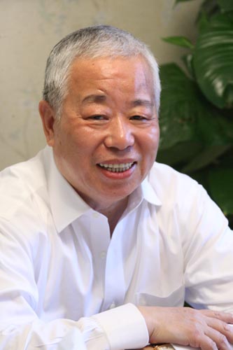 全國(guó)政協(xié)常委顏延齡：國(guó)家應(yīng)加強(qiáng)整治規(guī)范快遞業(yè)