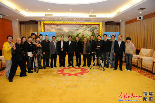 “推動生態(tài)文明建設”采訪團專訪漳州市委書記