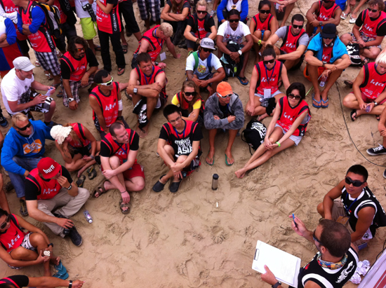 2013年風箏沖浪亞洲巡回賽今日開幕 各國高手齊聚平潭追風踏浪