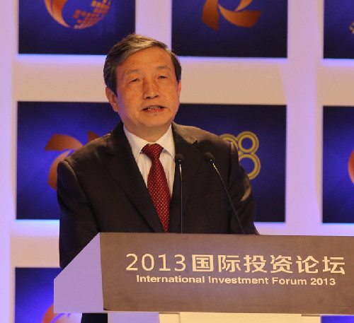 馬凱：我們反對(duì)和抵制各種形式的國(guó)際貿(mào)易保護(hù)主義