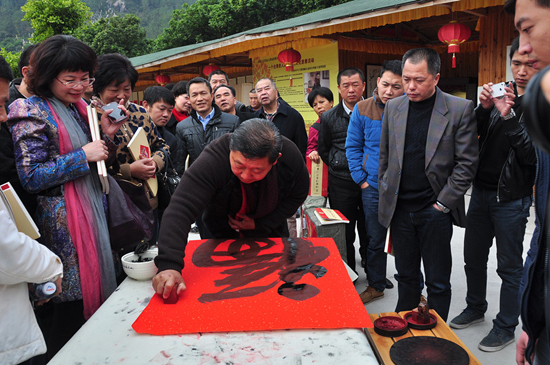 同安：文化走進企業(yè)，勞模喜收祝“福”