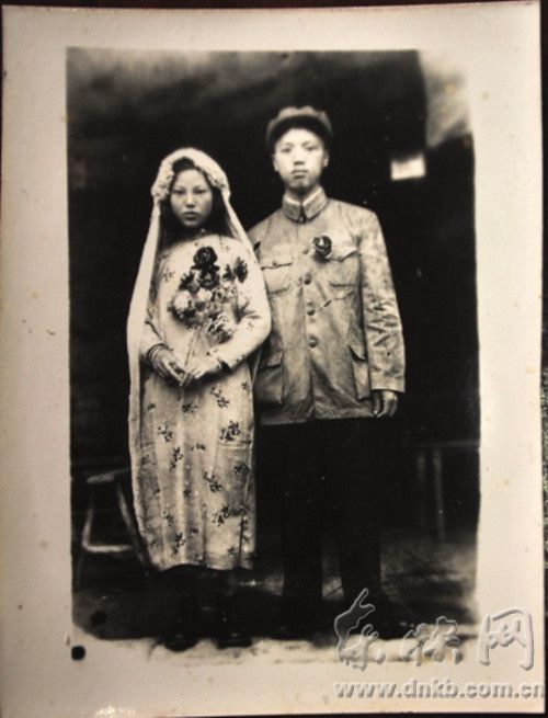 福州8旬老夫妻慶祝“鉆石婚” 結(jié)婚60年未紅過臉