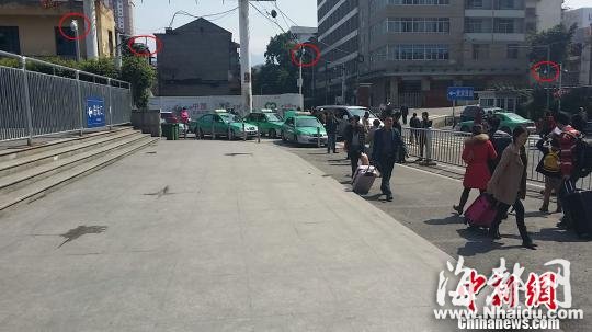 福州火車(chē)站周邊亂象追蹤：高清探頭下黑出租依舊