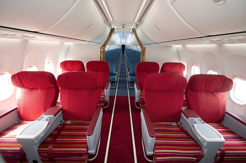 深航引進(jìn)首架 “天空內(nèi)飾”波音飛機