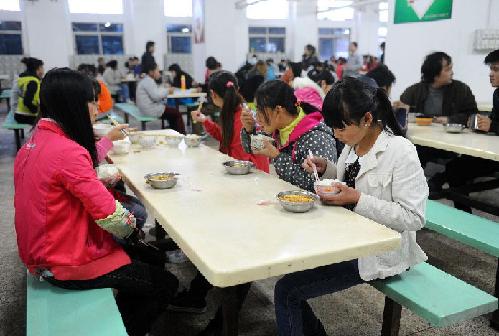 東莞女工再調查：25%的人能接受多名伴侶