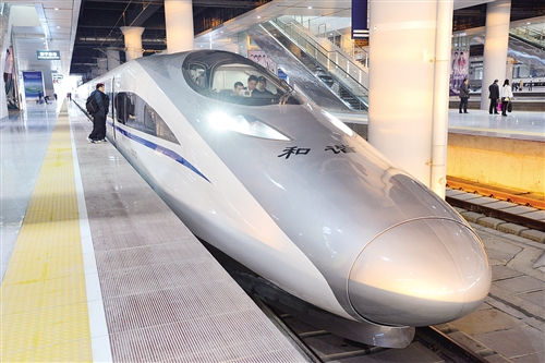 廣西圖定旅客列車對數增至168對 動車占比超過6成