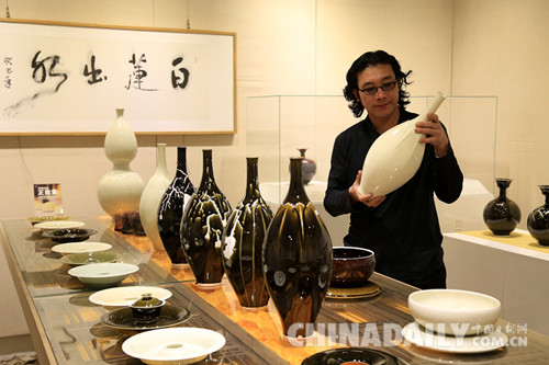 “我想成為歷史的鏈條” ——記弘傳定瓷創(chuàng)始人、河北曲陽定瓷研究所所長薛行嶙