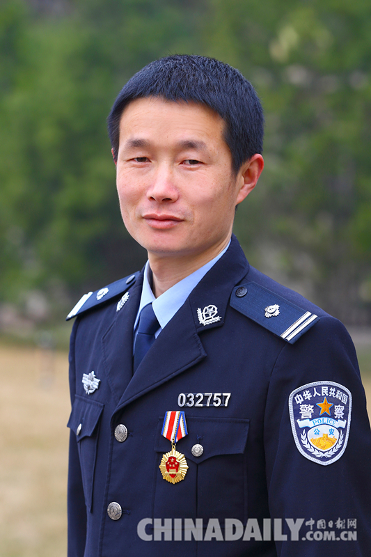 河北省公安廳發(fā)布“2015我做的群眾最滿意的一件事”