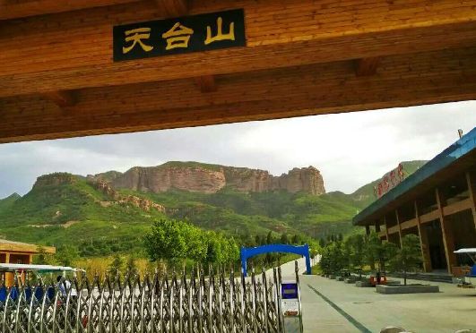 央視《地理中國》欄目攝制組走進邢臺臨城