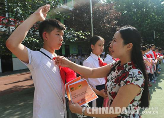 邯鄲叢臺區外國語小學“焦點訪談” 學生們直呼“取得真經”