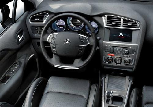 年內發布 國產換代C4三廂版諜照曝光