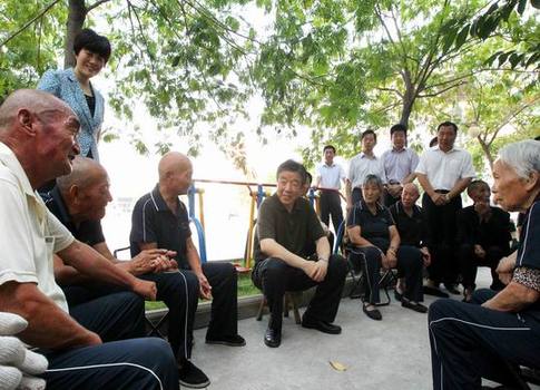 盧展工新鄉焦作調研:一樣的土地 不一樣的生活