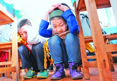 防震演練進校園
