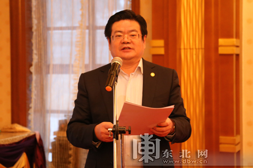 張效廉出席新聞媒體——新聞發言人見面會并講話