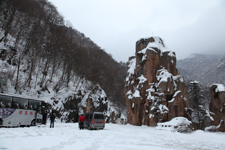 神農架降十年最大春雪