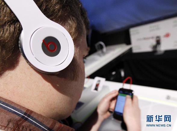 HTC被判侵權(quán)蘋果 被禁入美國市場