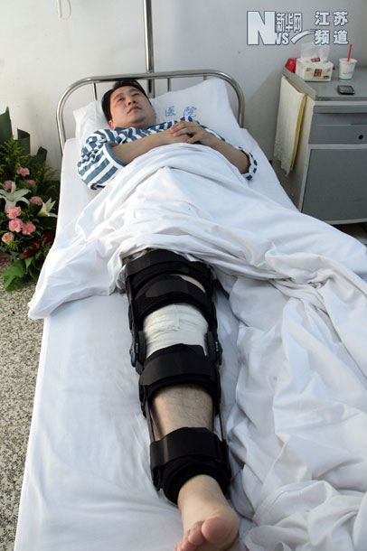 徐州：“肉墊所長”割胯骨填傷