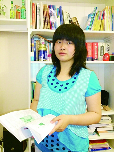 各地市高考狀元現身 江蘇文理考神都是常州女生