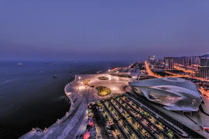 這個角度，熟悉而陌生的美