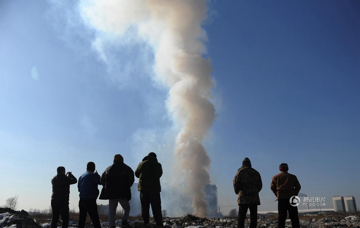 沈陽警方“銷煙”數千件 “白日焰火”齊鳴