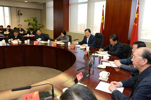 劉云山：深入調(diào)研問計(jì)于民 為群眾路線教育實(shí)踐活動(dòng)做好準(zhǔn)備