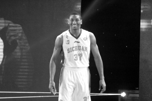 新賽季四川男籃更名“野馬”　周日主場戰(zhàn)新疆