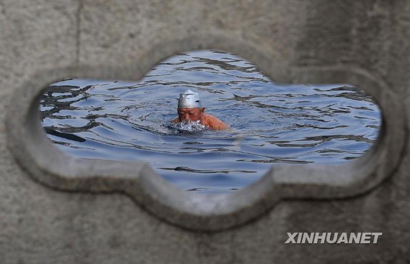 濟南冬泳愛好者盡享冬泳之樂