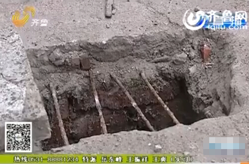 濟(jì)南南全福老東區(qū)化糞池被堵 一樓住戶(hù)馬桶污水外溢