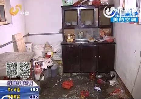 肥城一女子待客時被掐脖暴打 四瓶熱水從頭澆下