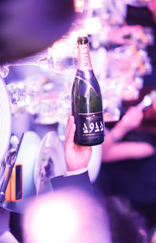 酩悅香檳從上海“啟航” 展開環球歡慶旅程