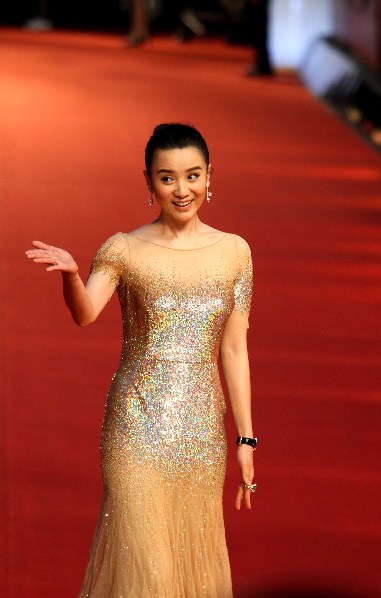 第十五屆上海國際電影節開幕 小宋佳亮相