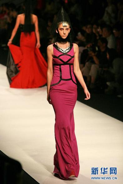 上海時裝周“2013春夏作品發布”活動落幕