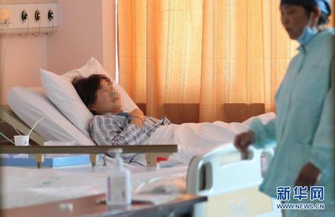 上海醫務人員全力救治冷庫液氨泄漏事故受傷人員