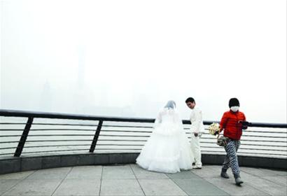 上海16部門回應(yīng)空氣、水和垃圾問題