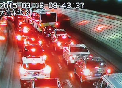 延?xùn)|隧道大修首考三橋一隧 早晚高峰增車近萬
