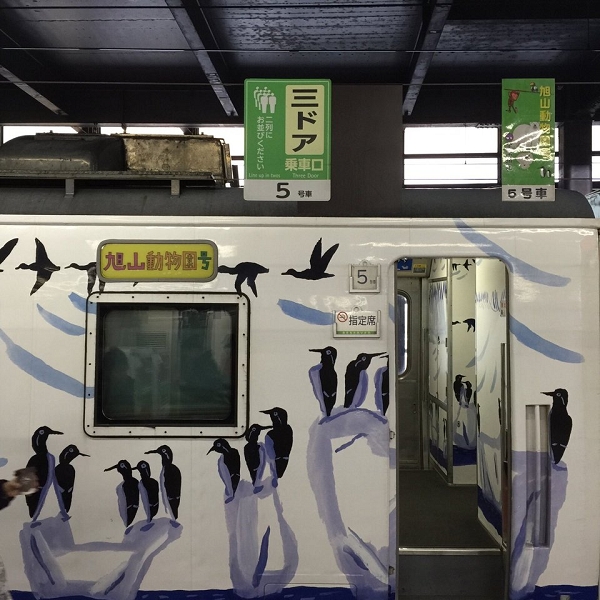 滬迪士尼地鐵列車不萌 回應：是11號線一部分|圖