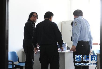 音樂(lè)人高曉松醉駕在京發(fā)生交通事故[組圖]