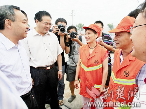 環衛工遭狗主人追罵