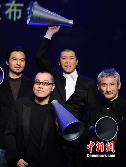 馮小剛曝2013新片計劃 爆粗怒罵盜版