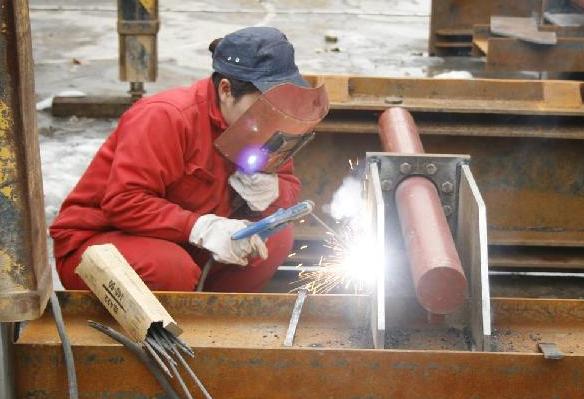 第一份工資，你給誰(shuí)花了？