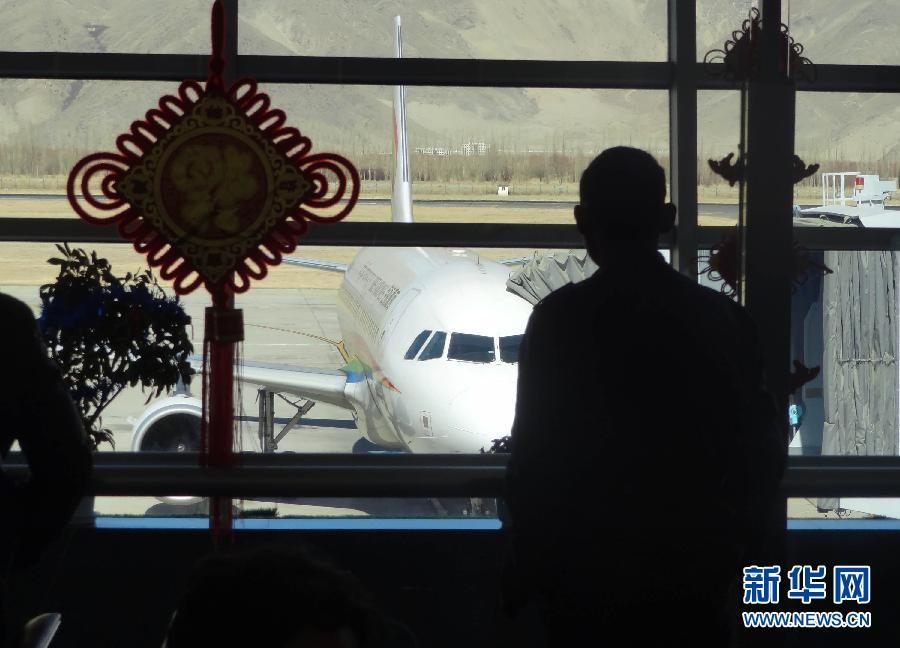 春節臨近 全國多地迎來節前春運客流高峰