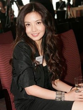 美貌女總裁胡敏珊[組圖]