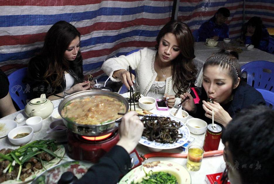 90后學生嫩模的放肆青春