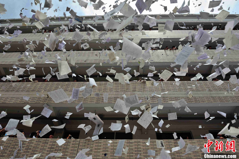 高考，我們來了！全國(guó)各地考生迎高考