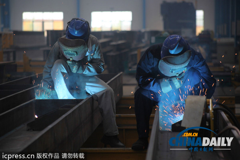 屌絲移民之路：濟南百余農民憑電焊手藝變身“澳洲藍領”拿綠卡