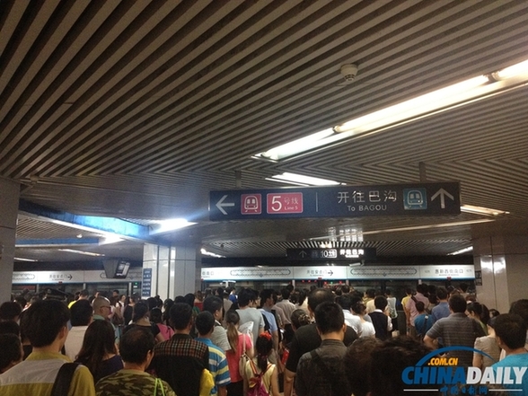 地鐵十號線故障連發 相關負責人稱影響不大