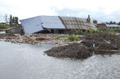撫順舉行儀式哀悼洪災遇難者